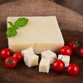 Ayvalık 500 gr İnek Tulum Peyniri