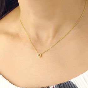 Azuris 925 Ayar Üç Boyutlu Taşlı D Harf Gümüş Kolye