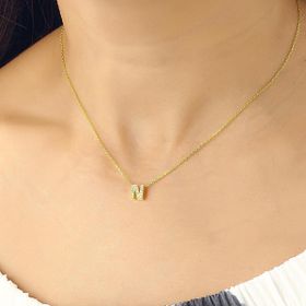 Azuris 925 Ayar Üç Boyutlu Taşlı N Harf Gümüş Kolye