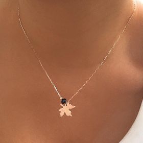 Azuris Silver EMNK1038 Kadın 925 Ayar Gümüş Kristal Taşlı Çınar Yaprağı Kolye