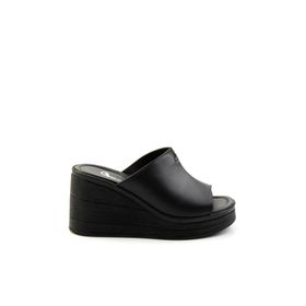 Bambi K04040012603 Siyah Leather Kadın Terlik