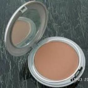 Barbara Bort Silken Cream 02 Fondöten