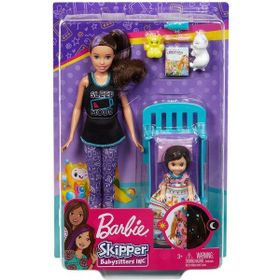 Barbie FHY97 Bebek Bakıcısı Bebeği ve Aksesuarları Oyun Seti