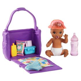 Barbie GHV83-GHV86 Bebek Bakıcısı Özellikli Minik Bebekler - Beslenme Ve Bez Değiştirme Oyun Seti