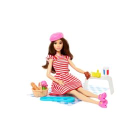 Barbie HWH99 Dünyayı Geziyoruz Paris Macerası Bebek ve Aksesuar Seti