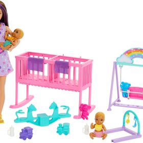 Barbie HXM99 Skipper İkiz Bebekler Bakımı Oyun Seti