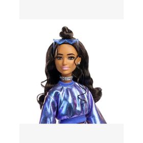 Barbie JFP42 Deluxe Style Stil İkonu Bebek