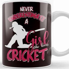 Baskı Dükkanı Cricket Girl Cricketer Bowler Pitch Ball Bat Game Kupa