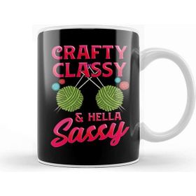 Baskı Dükkanı Cute Crafty Classy Hella Sassy Crochet Pun Kupa