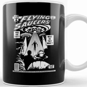 Baskı Dükkanı Flying Saucers Abduction Comic Book Cover Beyaz 330 ml Porselen Kupa Bardak