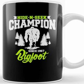 Baskı Dükkanı Funny Bigfoot Hide N Seek Champion Since 1967 Kupa
