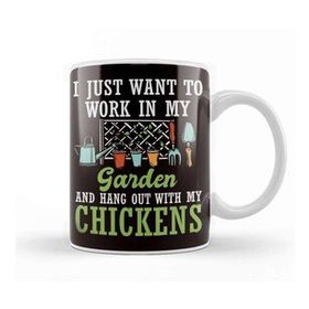 Baskı Dükkanı Garden Work Chickens Gardener Gardening Planting Plants Lawn Kupa