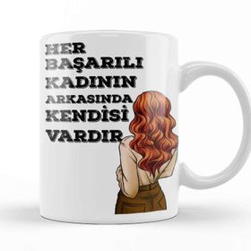 Baskı Dükkanı Her Kadın Başarılıdır Komik Kupa