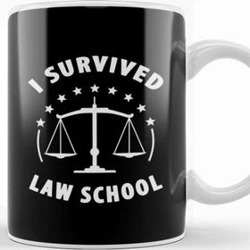 Baskı Dükkanı I Survived Law School Kupa