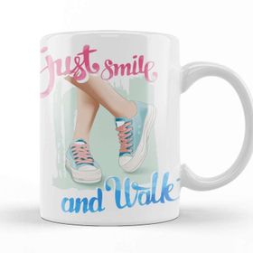 Baskı Dükkanı Just Smile And Walk Kupa