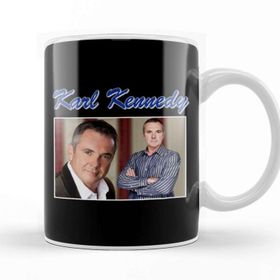 Baskı Dükkanı Karl Kennedy Neighbors Tribute Montage Kupa