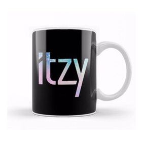 Baskı Dükkanı KB10881 Itzy Font Collage Porselen Kupa Bardak