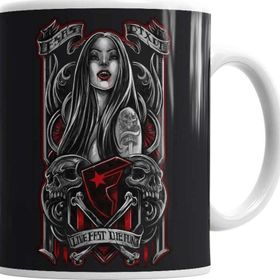 Baskı Dükkanı KB1915 Vampira Vampir Porselen Kupa Bardak