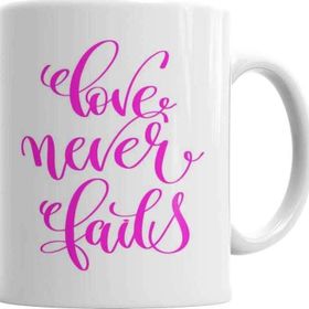 Baskı Dükkanı KB2579 Love Never Fails Porselen Kupa Bardak