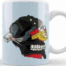 Baskı Dükkanı KB9866 Thor Odinson Bent Back Skull Porselen Kupa Bardak