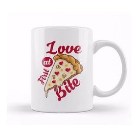 Baskı Dükkanı Love at First Bite Pizza Slice Pixel Art Kupa