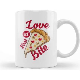 Baskı Dükkanı Love at First Bite Pizza Slice Pixel Art Kupa