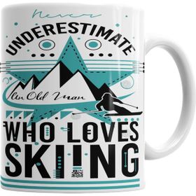 Baskı Dükkanı Never Underestimate a Person Who Loves Skiing Sihirli Porselen Kupa