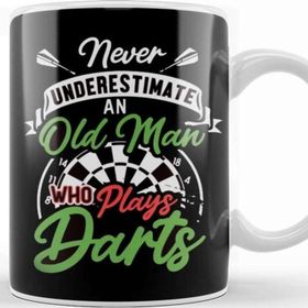 Baskı Dükkanı Never Underestimate Old Man Who Player Darts Dartboard Arrow Kupa