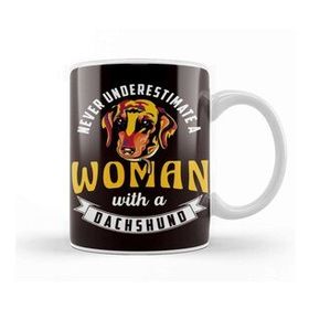Baskı Dükkanı Never Underestimate Woman With Dachshund Pet Kupa
