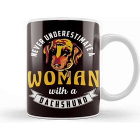 Baskı Dükkanı Never Underestimate Woman With Dachshund Pet Kupa