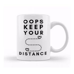 Baskı Dükkanı Oops Keep Your Distance Kupa