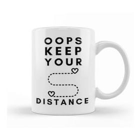Baskı Dükkanı Oops Keep Your Distance Kupa
