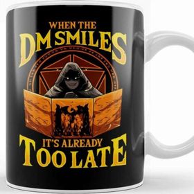 Baskı Dükkanı The Dungeon Master When The Dm Smiles It's Already Too Late Dice Pun Beyaz 330 ml Porselen Kupa BardakBeyaz