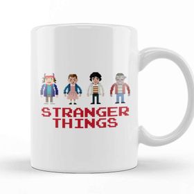 Baskı Dükkanı The Kids Of Stranger Things Pixellated Porselen Beyaz Kupa Bardak