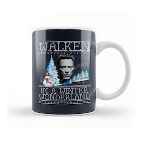 Baskı Dükkanı Walken In A Winter Wonderland Christmas Knit Beyaz Porselen Kupa Bardak