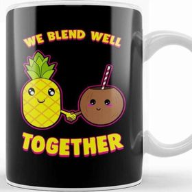 Baskı Dükkanı We Blend Well Together Funny Pineapple Coconut Pun Beyaz Porselen Kupa Bardak