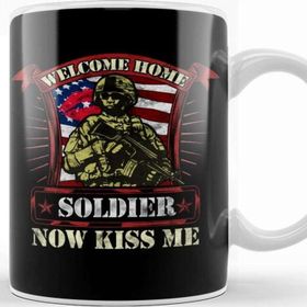 Baskı Dükkanı Welcome Home Soldier, Now Kiss Me! Military Beyaz Porselen Kupa Bardak