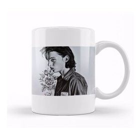 Baskı Dükkanı Wolfhard And Roses Beyaz Porselen Kupa Bardak
