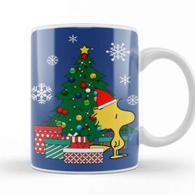 Baskı Dükkanı Woodstock Around The Christmas Tree Beyaz Porselen Kupa Bardak