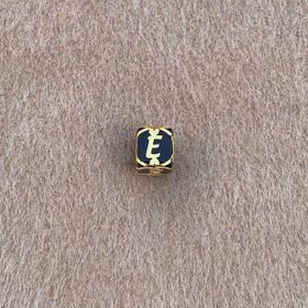 Bayar Gold 14 Ayar Altın Kafesli Siyah Boncuk E Harf Kolye Ucu
