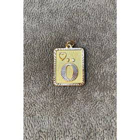 Bayar Gold 14 Ayar Altın Ö Harf Nostaljik Kare Kolye Ucu