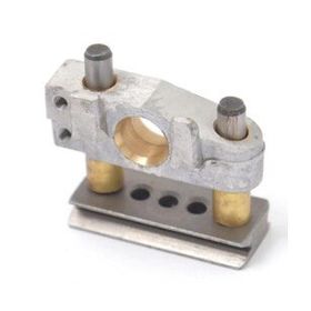 BDR 6001801 (244011A) BC-4-18 Ç087 Çuvalağzı Dikiş Makinesi Dişli Taşıyıcı Mafsal