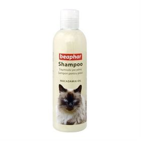 Beaphar 250 ml Renkli Uzun Ve Kısa Tüylü Kediler İçin Şampuan