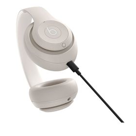 Beats Studio Pro Kum Taşı Bluetooth Kulaklık