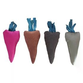 Bedspet Havuç Şekilli Kumaş Sesli 23 cm Köpek Oyuncağı