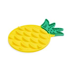 Beeztees 20x20 cm Sarı Ananas Şeklinde Silikon Yavru Köpek Yaş Mama Yeme Oyuncağı