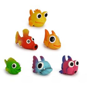 Beeztees Sesli Balıklar Lateks 10.5-13.5 cm Çeşitli Renklerde Köpek Oyuncağı