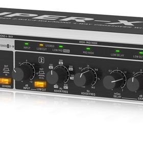 Behringer CX3400 Crossover