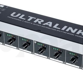 Behringer DS2800 Splitter