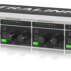 Behringer Ultralink MX882 Rack Mikser